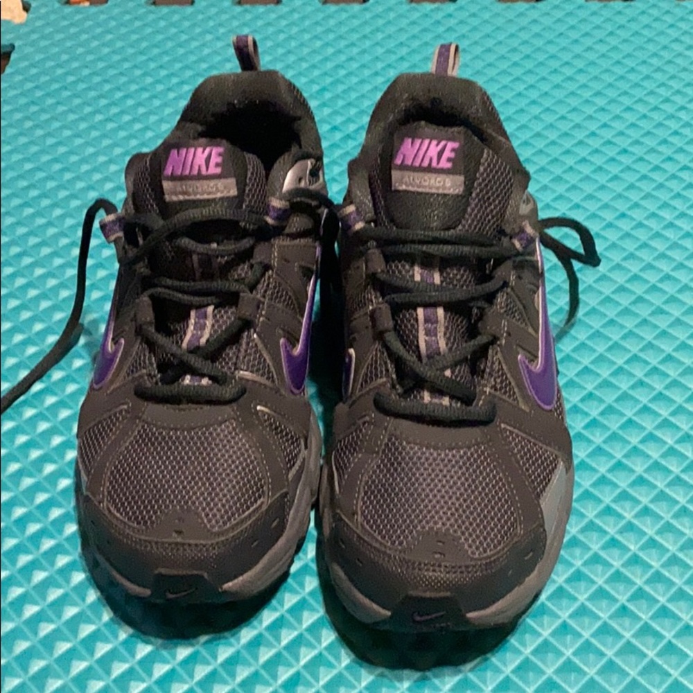 Nike Air women’s size 8.5 NWOT